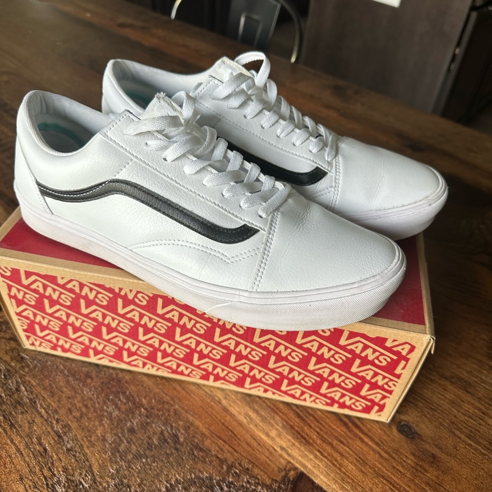 Vans Comfy Cush Old Skool Shoe - White - Size 13